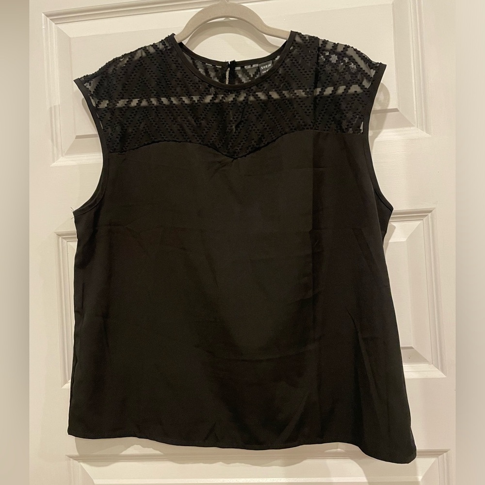 SHEIN- Black Top- Size XL